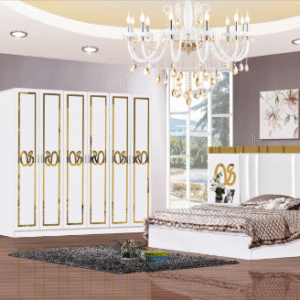 غرفة نوم مودرن فاخرة باللون الأبيض والذهبي